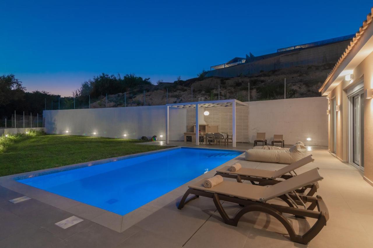 Villa Spartakos Luxury 5 *