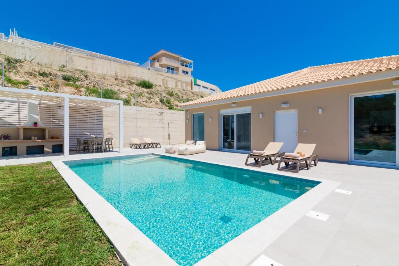 Villa Spartakos Luxury 5 Plános