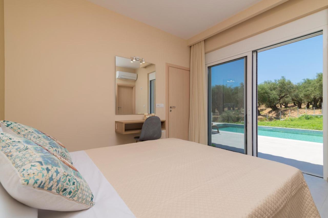 Villa Spartakos Luxury 5 Plános